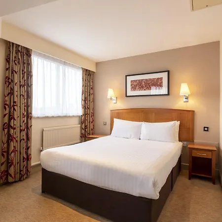 Strathallan Hotel, Bw Signature Collection 4*