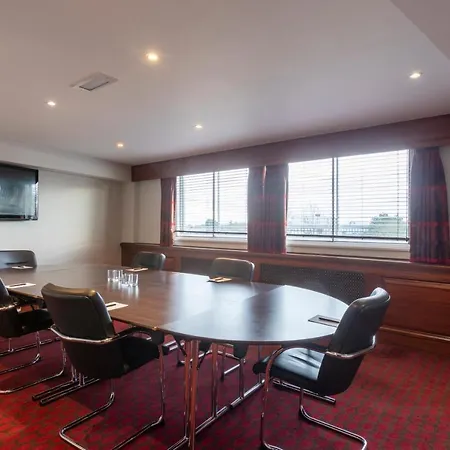 Strathallan Hotel, Bw Signature Collection 4*